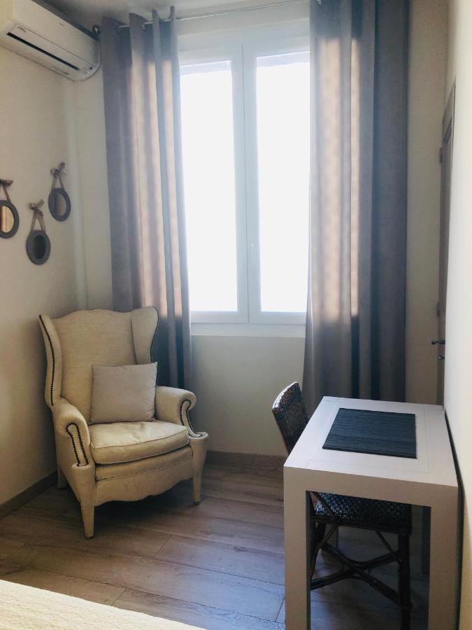 Apartament Les Volets Rouges Cavaillon Zewnętrze zdjęcie